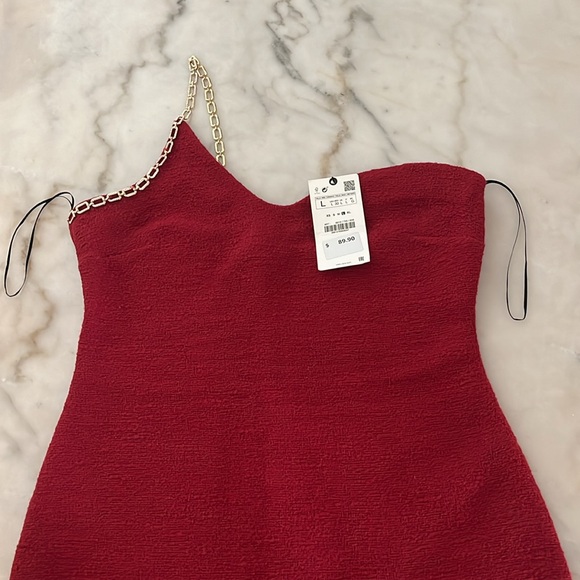 Zara Textured Tweed Boucle Asymmetric Chain Trim Mini Dress Red Gold Chain Sz L - Picture 7 of 17
